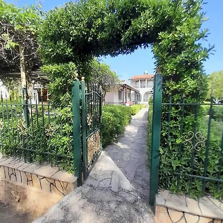 Artemis & Apartment Sidari (Corfu)