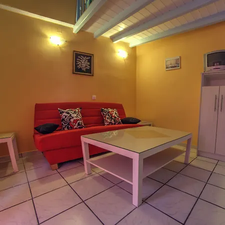 Apartment Artemis &