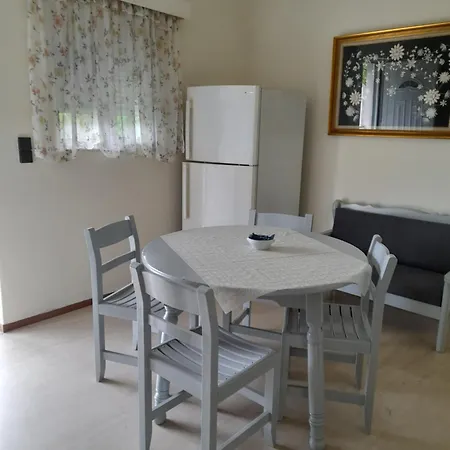 Appartement Artemis & *