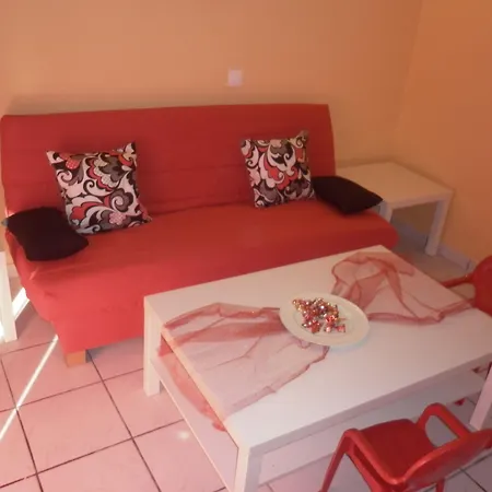 Appartement Artemis & *