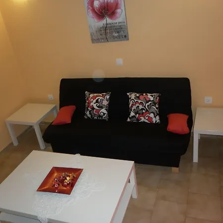 Apartment Artemis & *